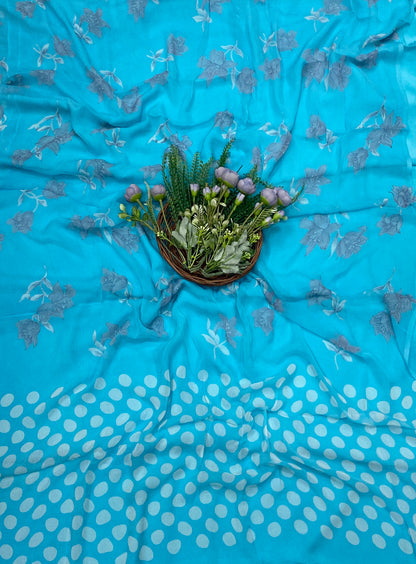 422C Crepe Polka Light Blue Suit Fabric/ CKC Polka Story