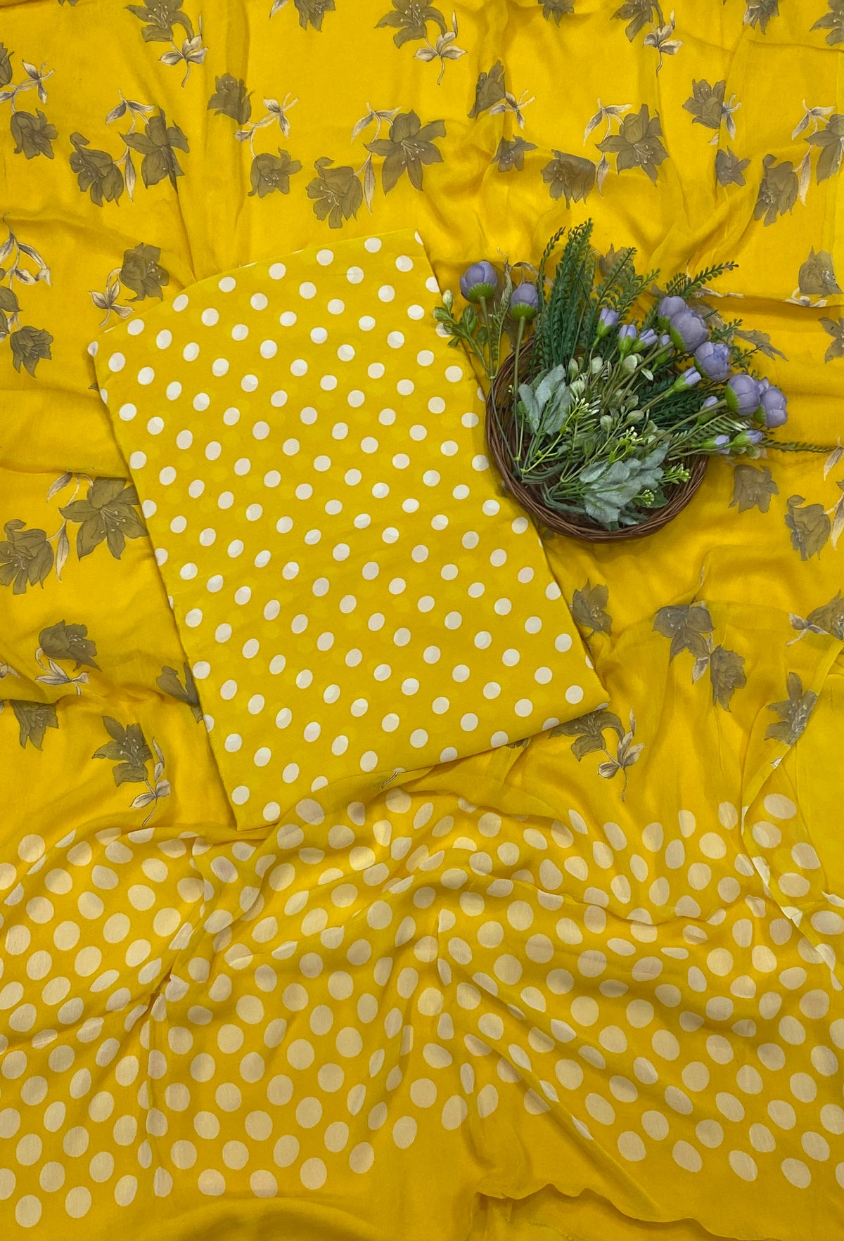 425C Crepe Polka Yellow Suit Fabric/ CKC Polka Story