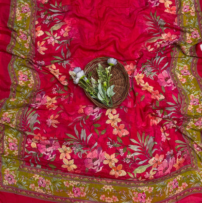 223B Crepe Red With Mehndi Green Suit Fabric / Crepe Suits