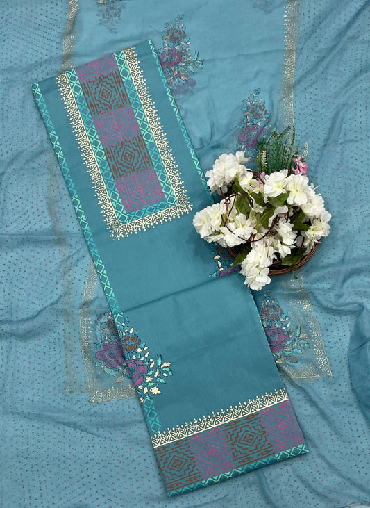 चिनॉन क्रेप ग्रे सूट फैब्रिक / फूलों का घर