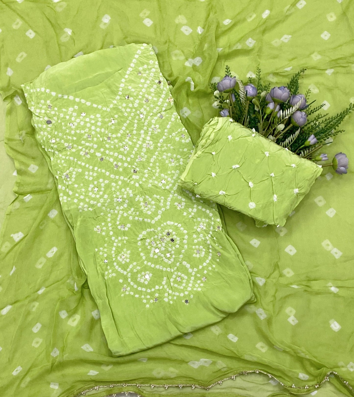 539C Jaipuri Crepe Light Parrot Green Suit Fabric / CKC Jaipuri Suits