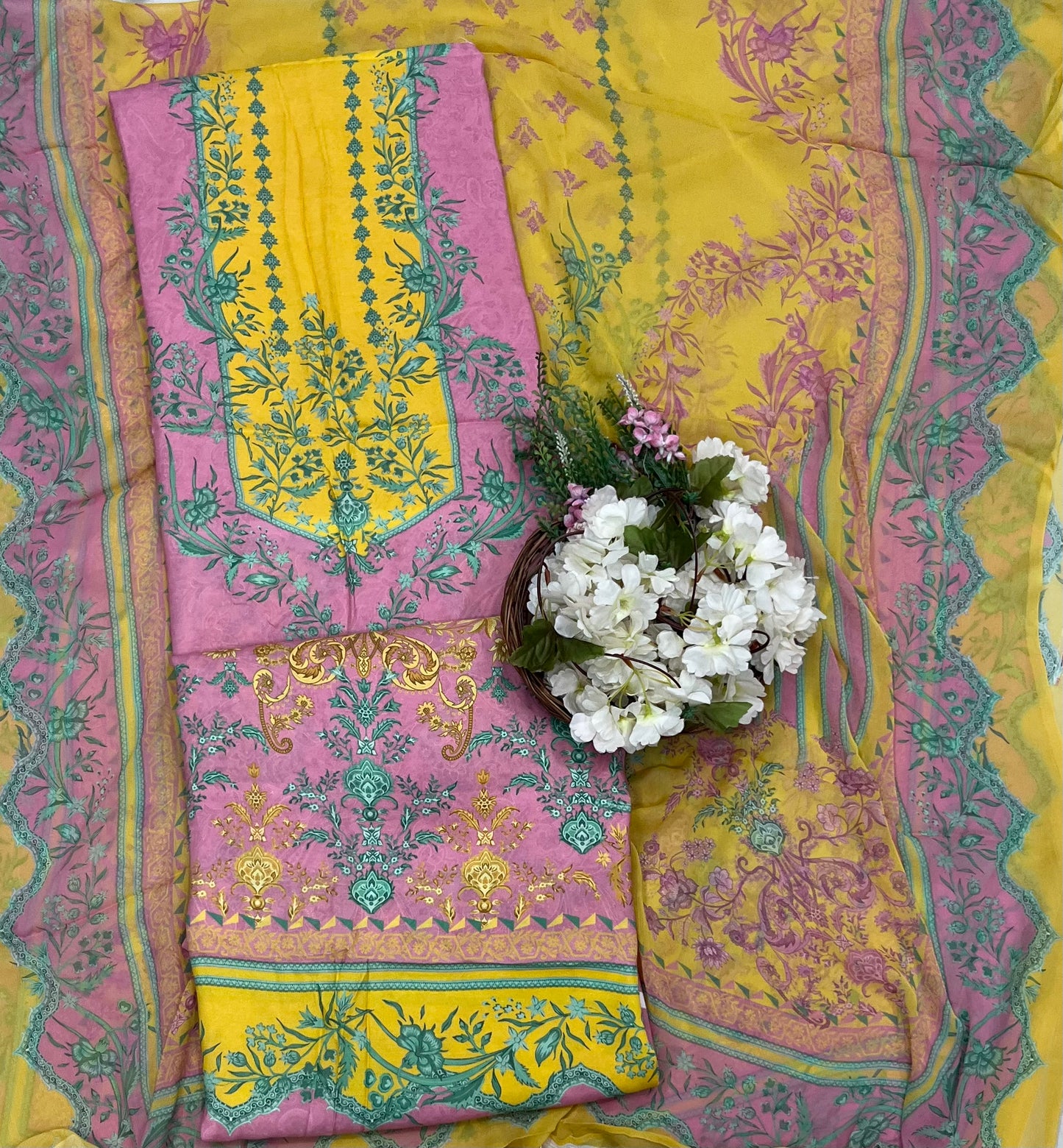 CKC 647 Muslin Pink With Yellow Suit Fabric / CKC Muslin Suits