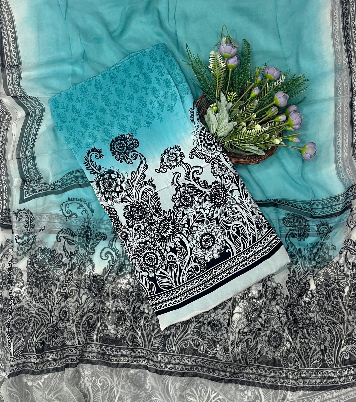852B Crepe Sea Blue Suit Fabric / CKC Crepe Suits