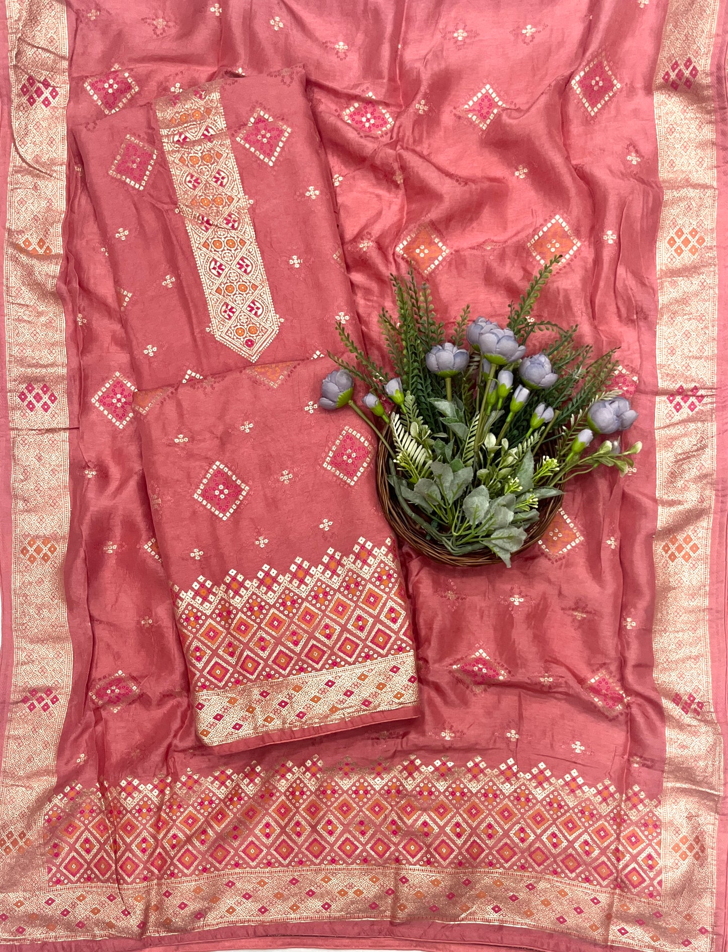 934B Banarasi Silk Onion Pink Suit Fabric / CKC Banarasi Edit