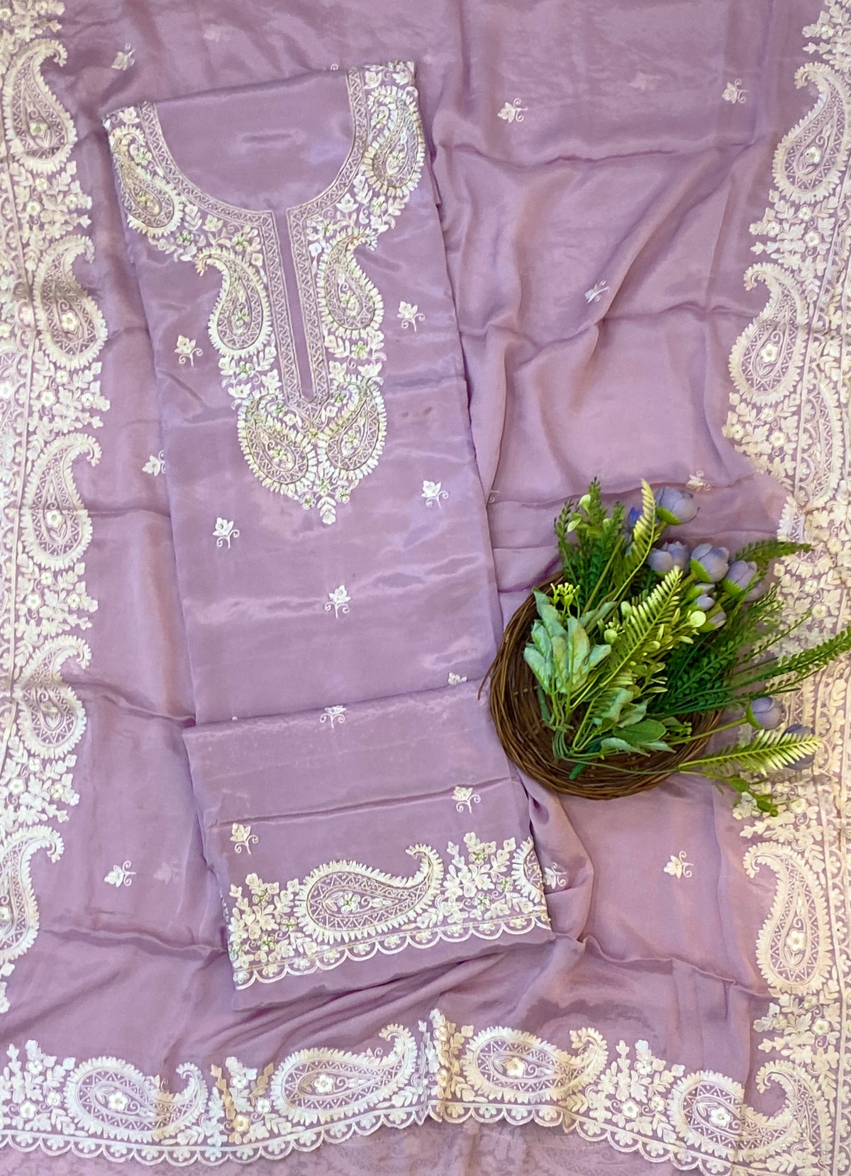 878C Crepe Light Mauve Suit Fabric/ CKC Partywear Collection