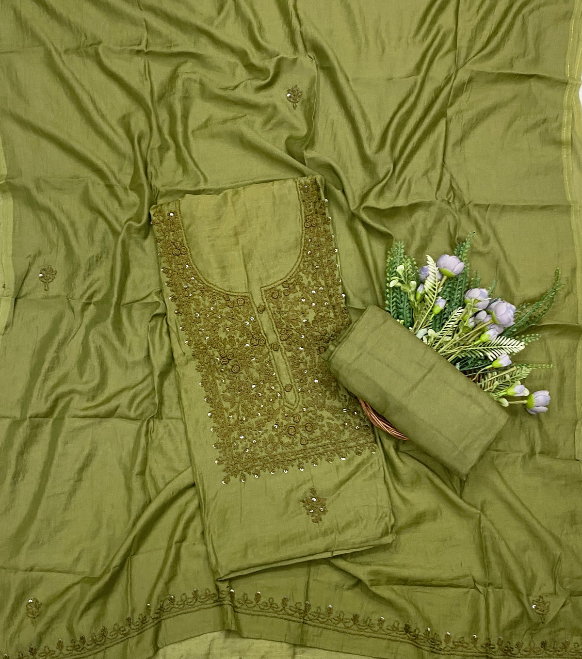 939C Mul Cotton Green Suit Fabric / CKC Mul Cotton