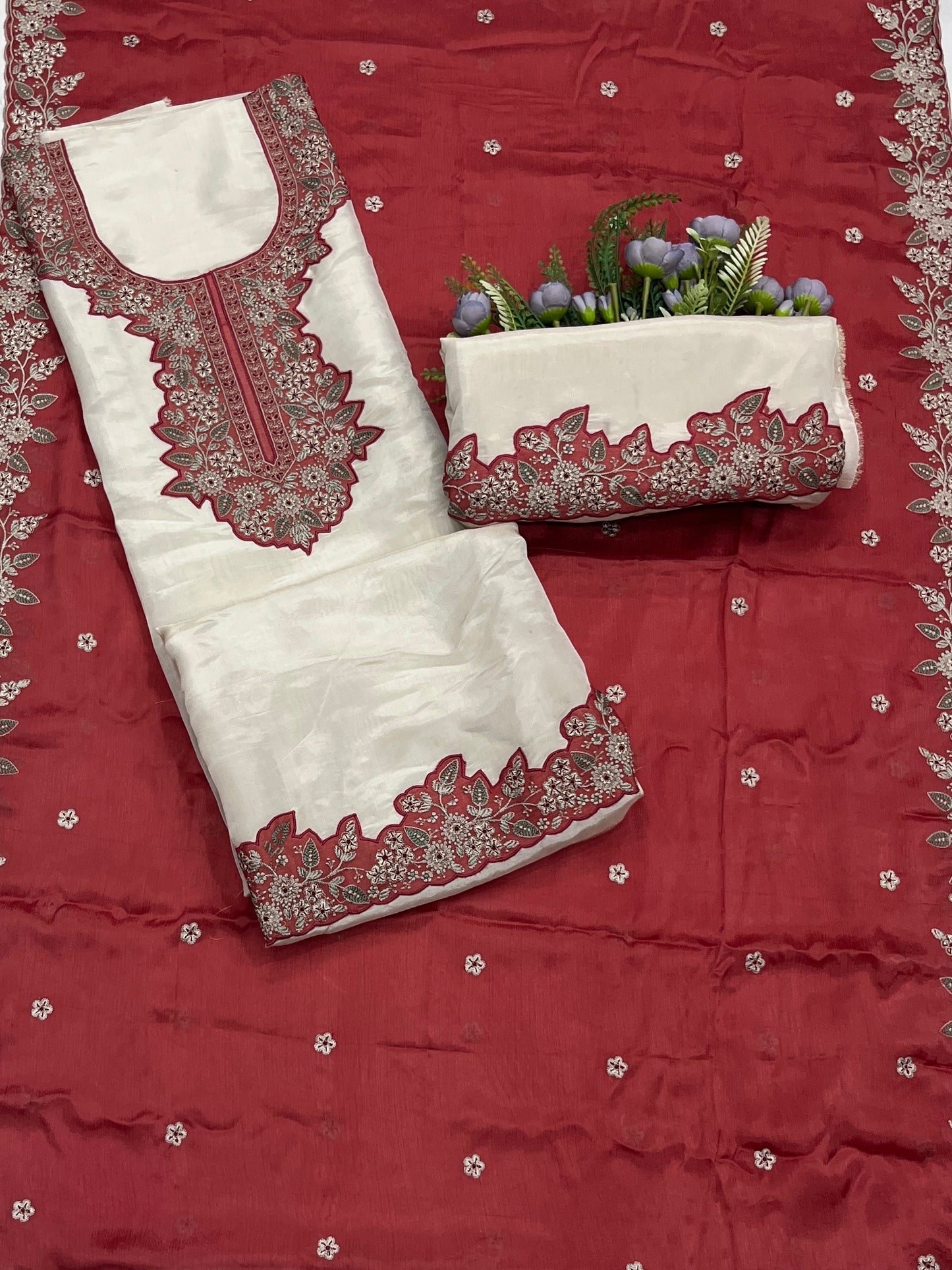 159C Silk Cream With Red Suit Fabric / CKC Partywear Collection