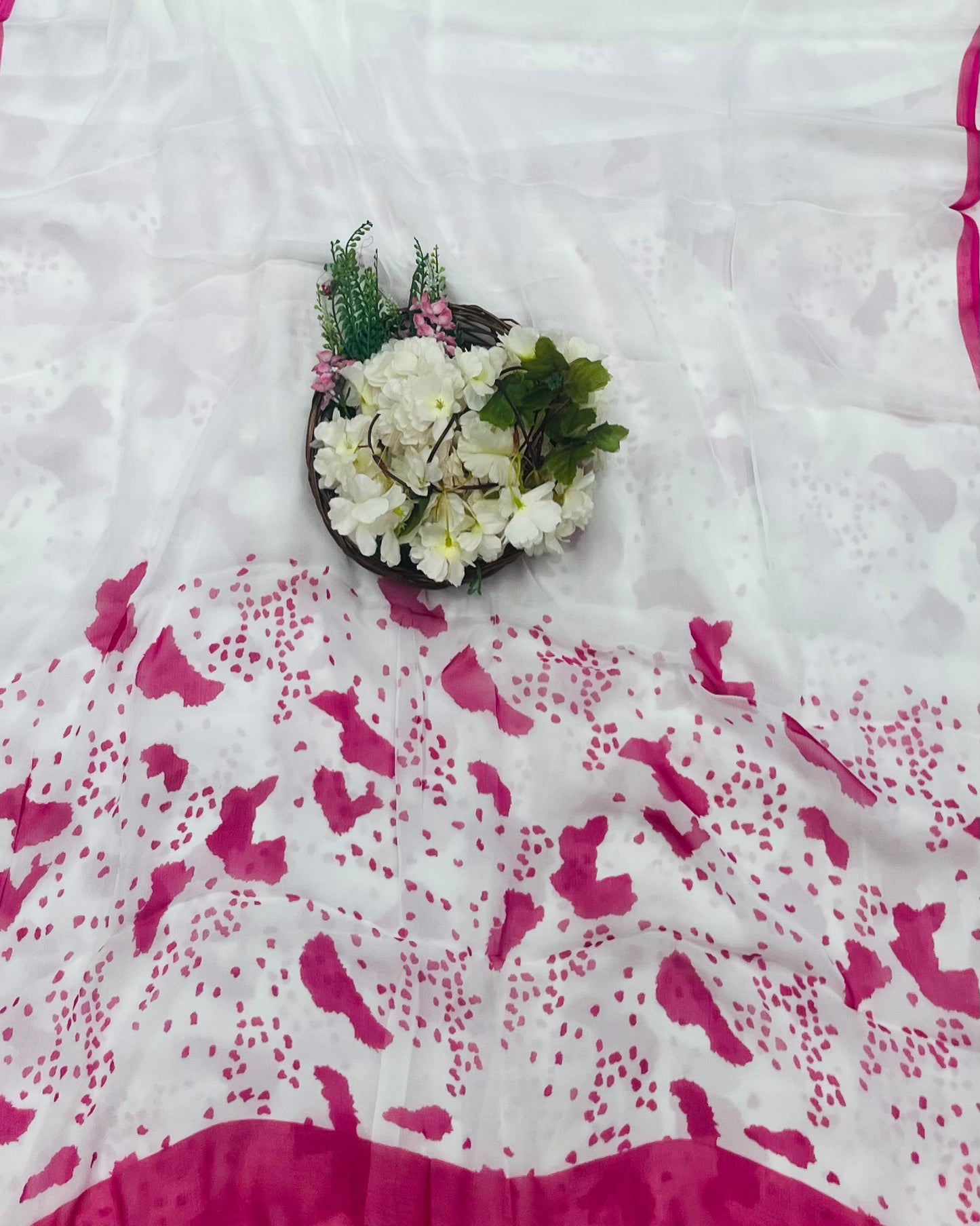 148A Georgette White With Dark Pink Suit Fabric / CKC Georgette Suits