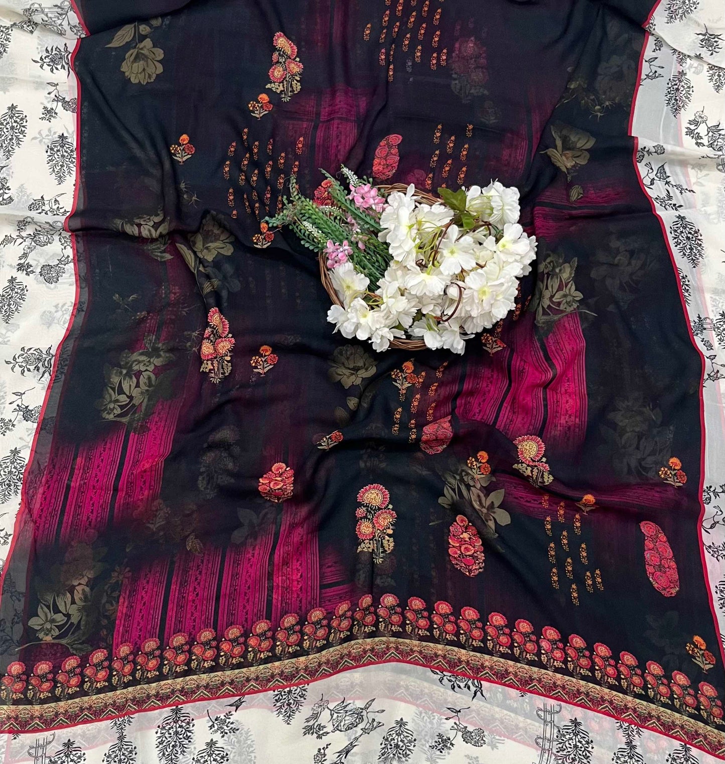 279A Georgette Black And Cream Suit Fabric / CKC Georgette Suits