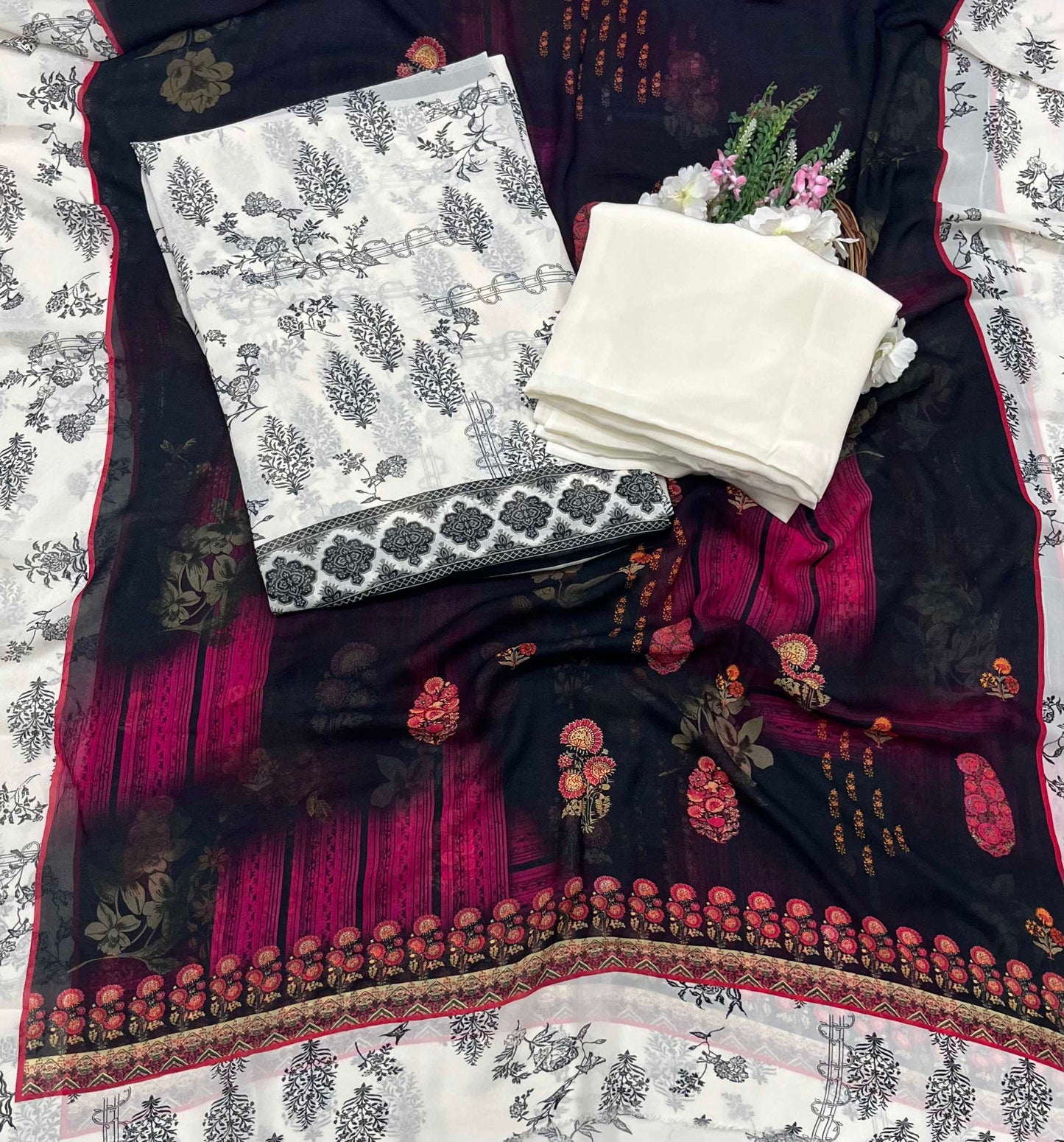 279A Georgette Black And Cream Suit Fabric / CKC Georgette Suits