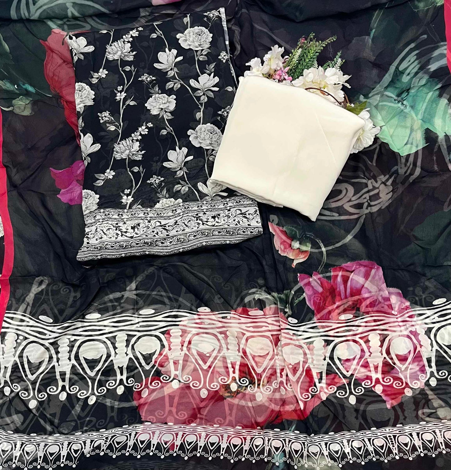 278A Georgette Black And Cream Suit Fabric / CKC Georgette Suits