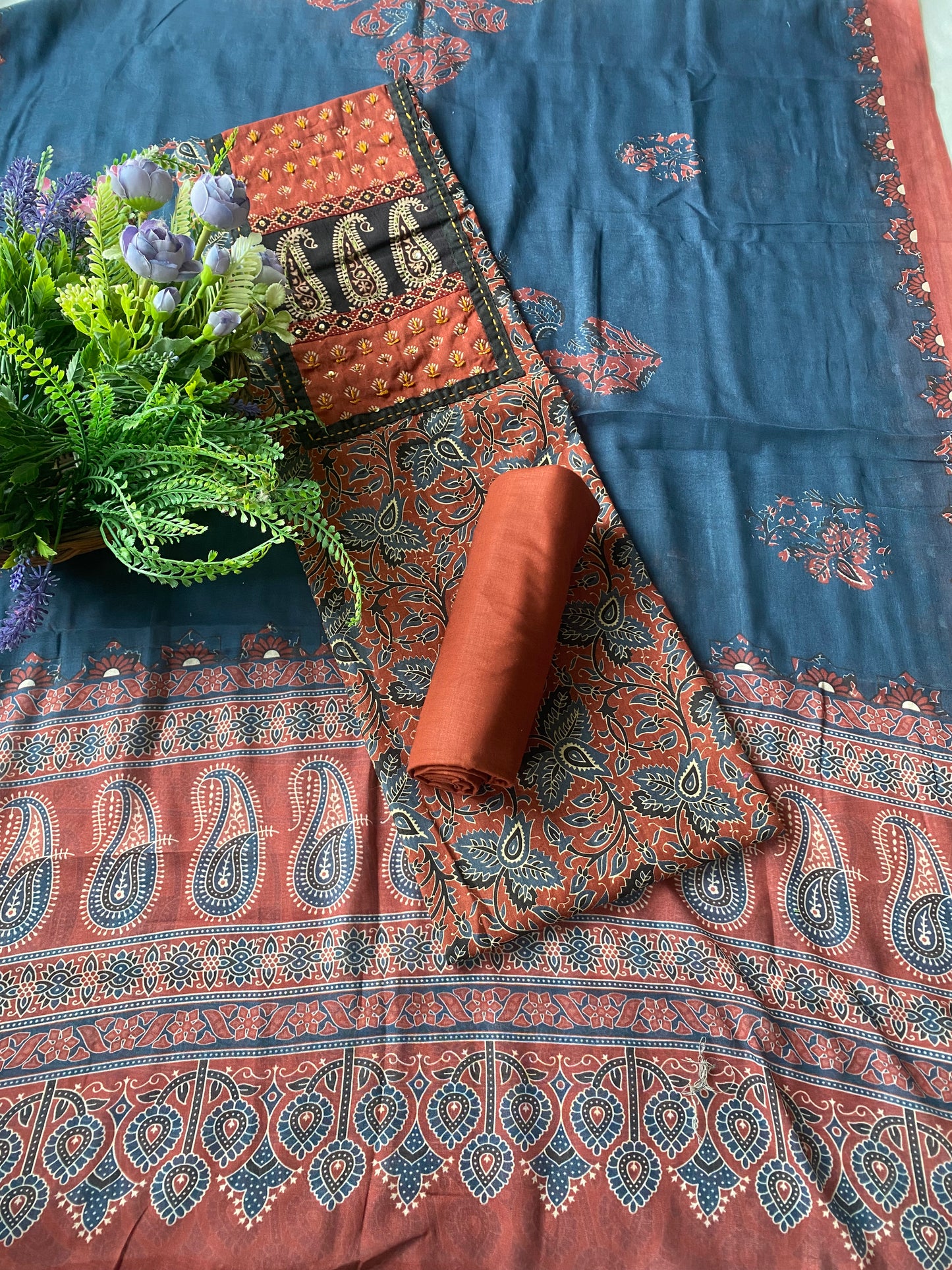 Cotton Navy Blue With Red Suit Fabric / Office Wear Collection