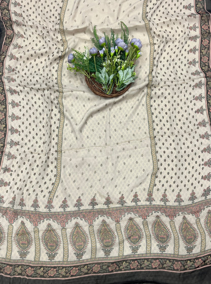 297C Crepe Beige With Black Suit Fabric / CKC Crepe Suits