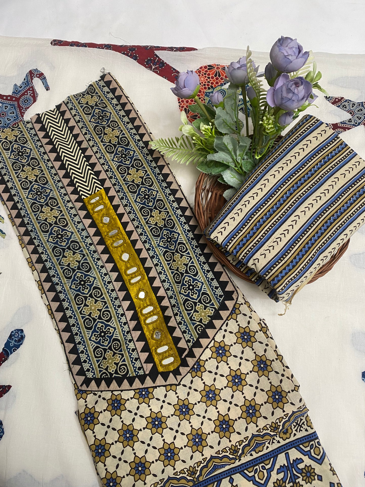 Jaipuri Cotton Cream Suit Fabric / Jaipuri Suits