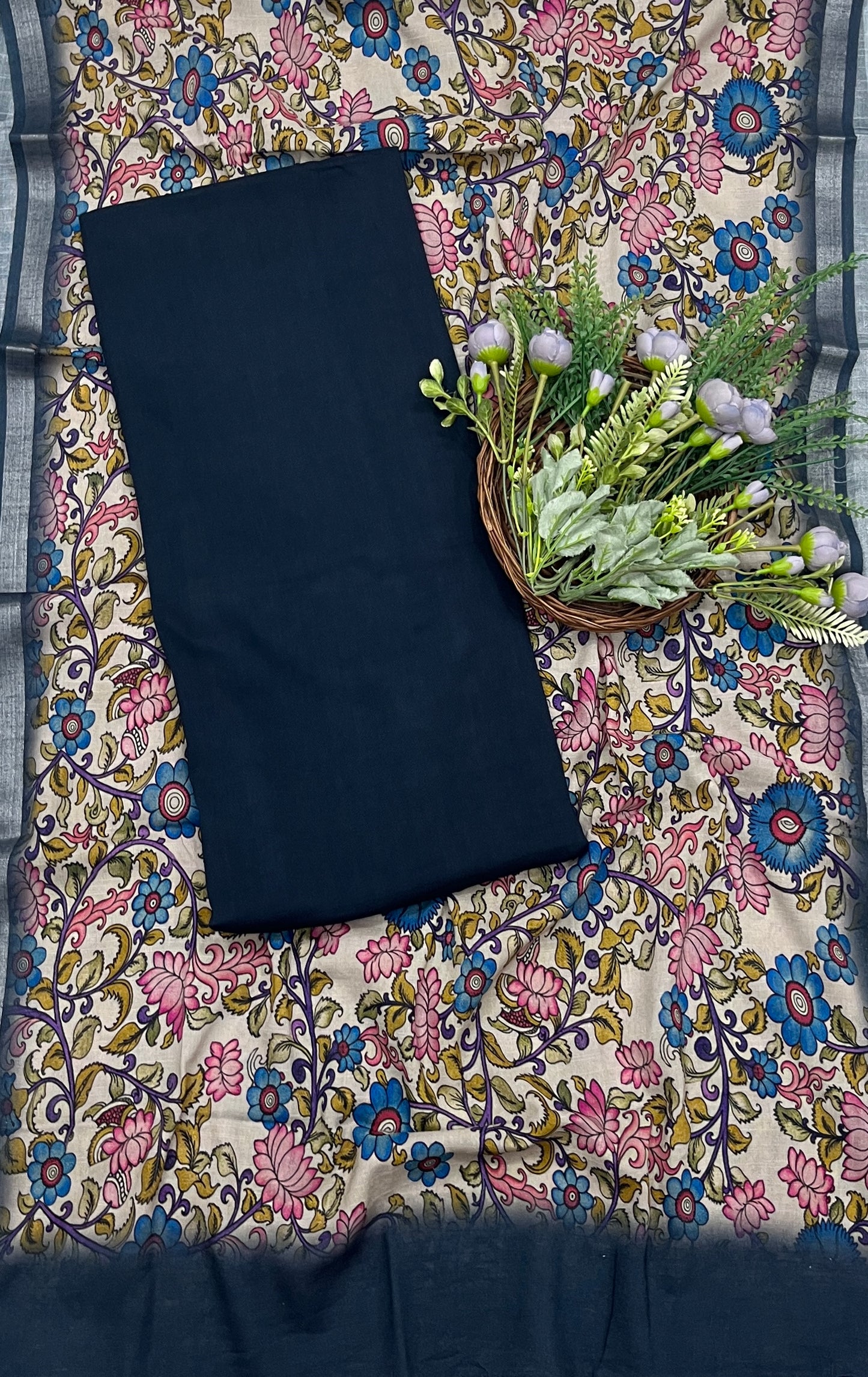 545A Linen Navy Blue Suit Fabric/ CKC Linen Suits