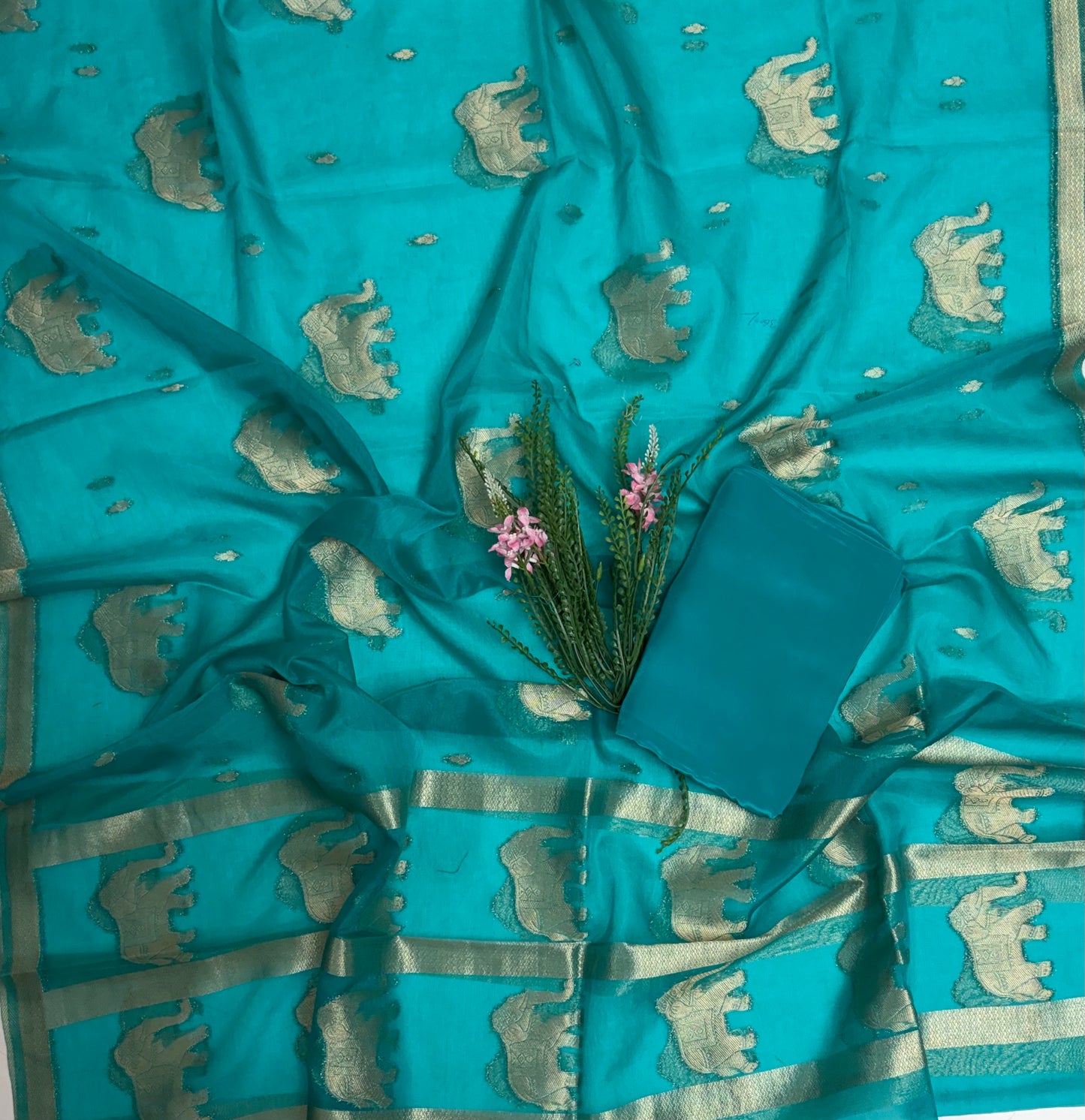Brocade Turquoise Suit Fabric / Banarasi Baithak