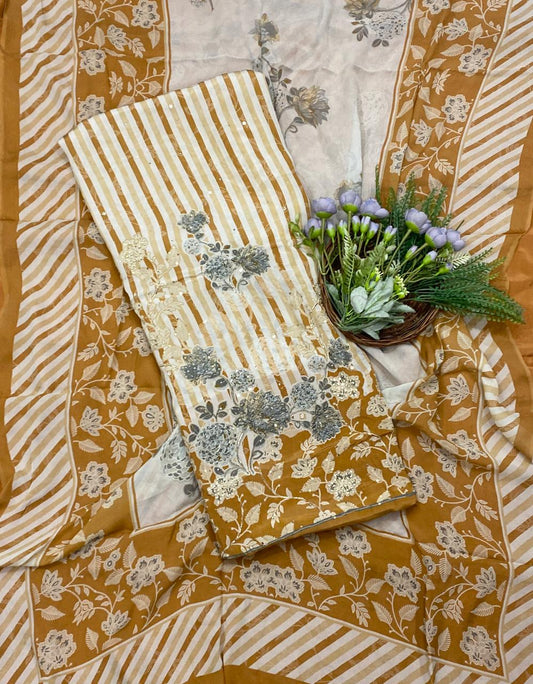 817D CREPE OFF WHITE WITH MUSTARD SUIT / CKC CREPE SUITS