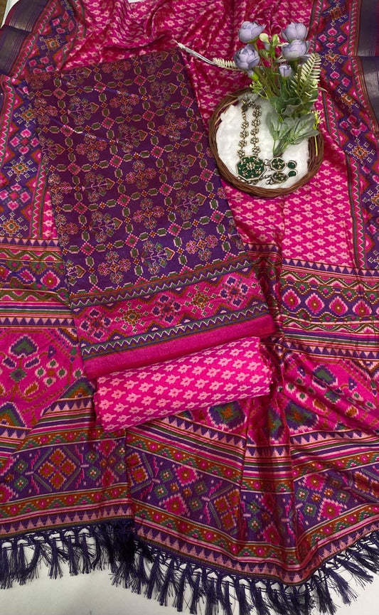 सेल्फ शिमर बेज सूट फ़ैब्रिक / समर एलिगेंस