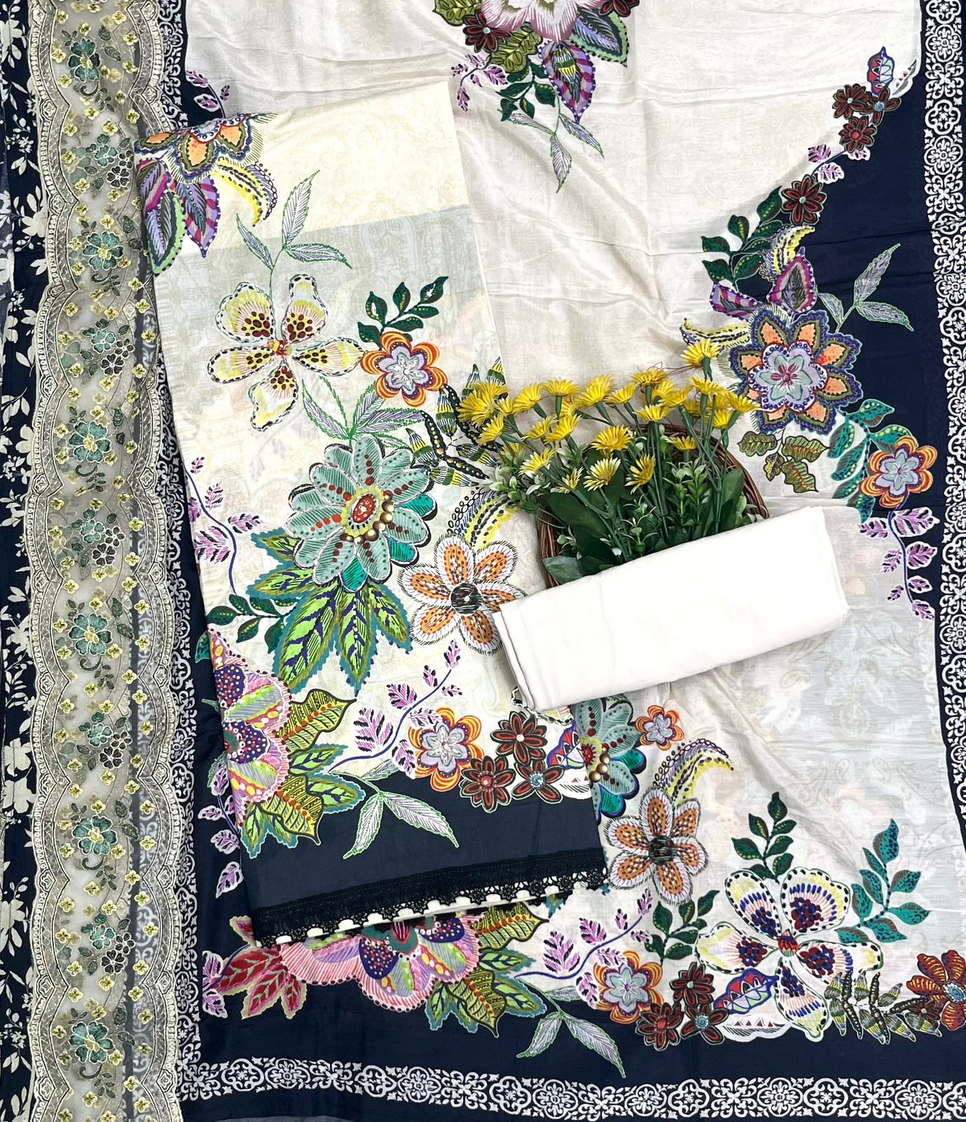 141A Cotton Off White With Navy Blue Suit Fabric / CKC Cotton Bazaar
