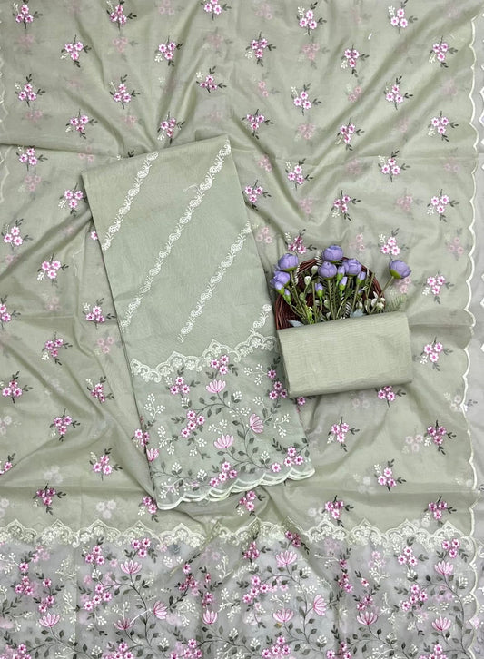 माल कॉटन डस्टी स्काई ब्लू सूट फ़ैब्रिक / कॉटन बाज़ार