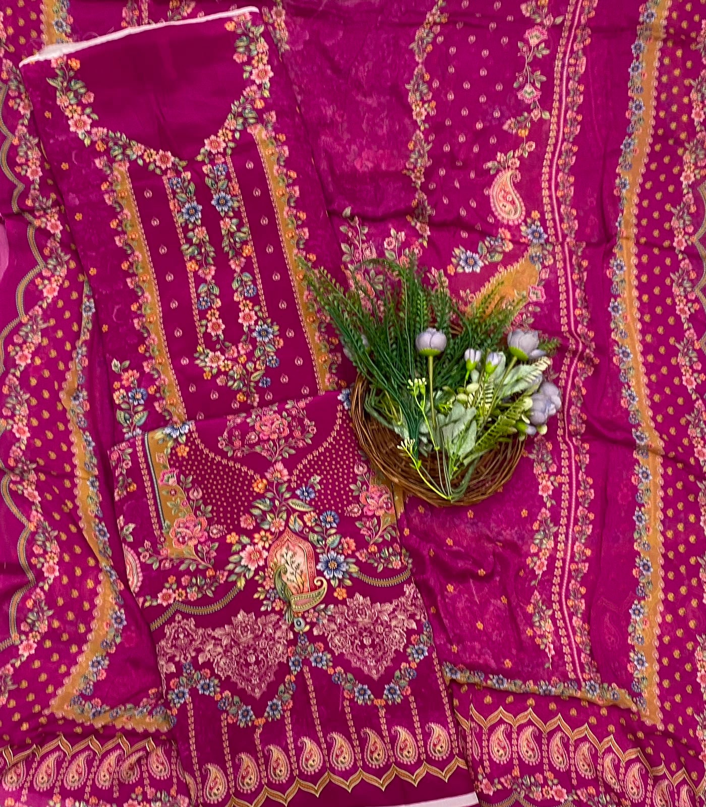 72C Crepe Dark Pink Suit Fabric / CKC Crepe Suits