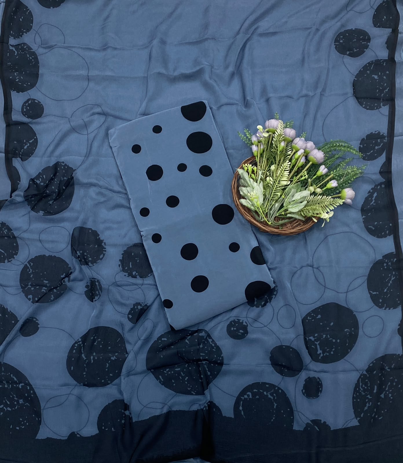 128C Crepe Polka Grey Suit Fabric/ CKC Polka Story