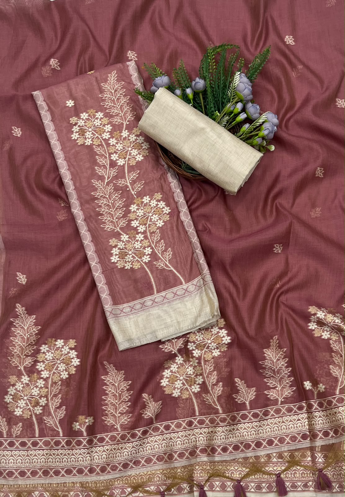212C Jamdani Beige With Carrot Suit Fabric / CKC Jamdani Suits