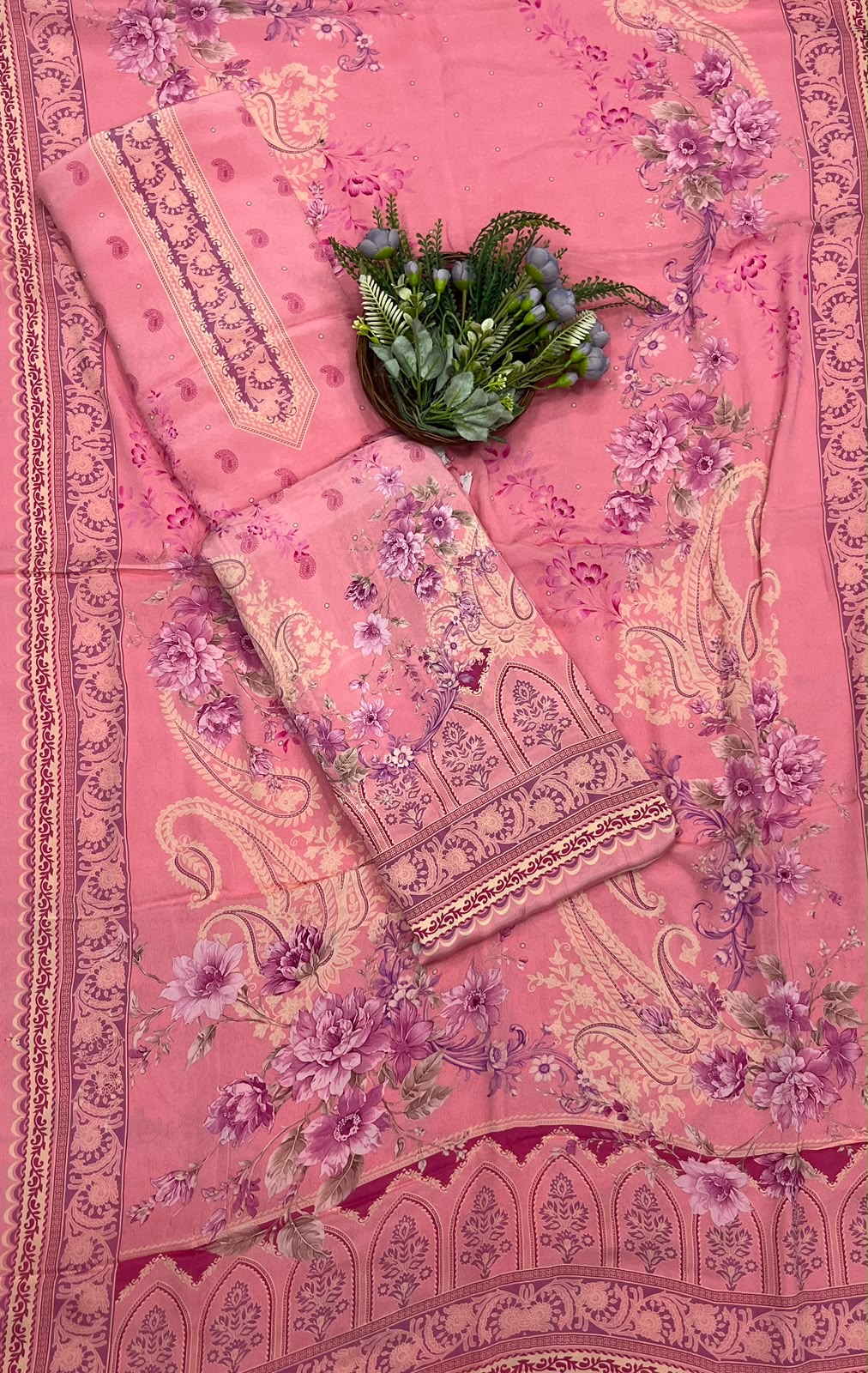191C Crepe Pink Suit Fabric / CKC Crepe Suits