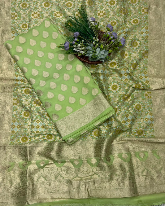 228C Banarasi Georgette Green Suit Fabric / CKC Banarasi Edit