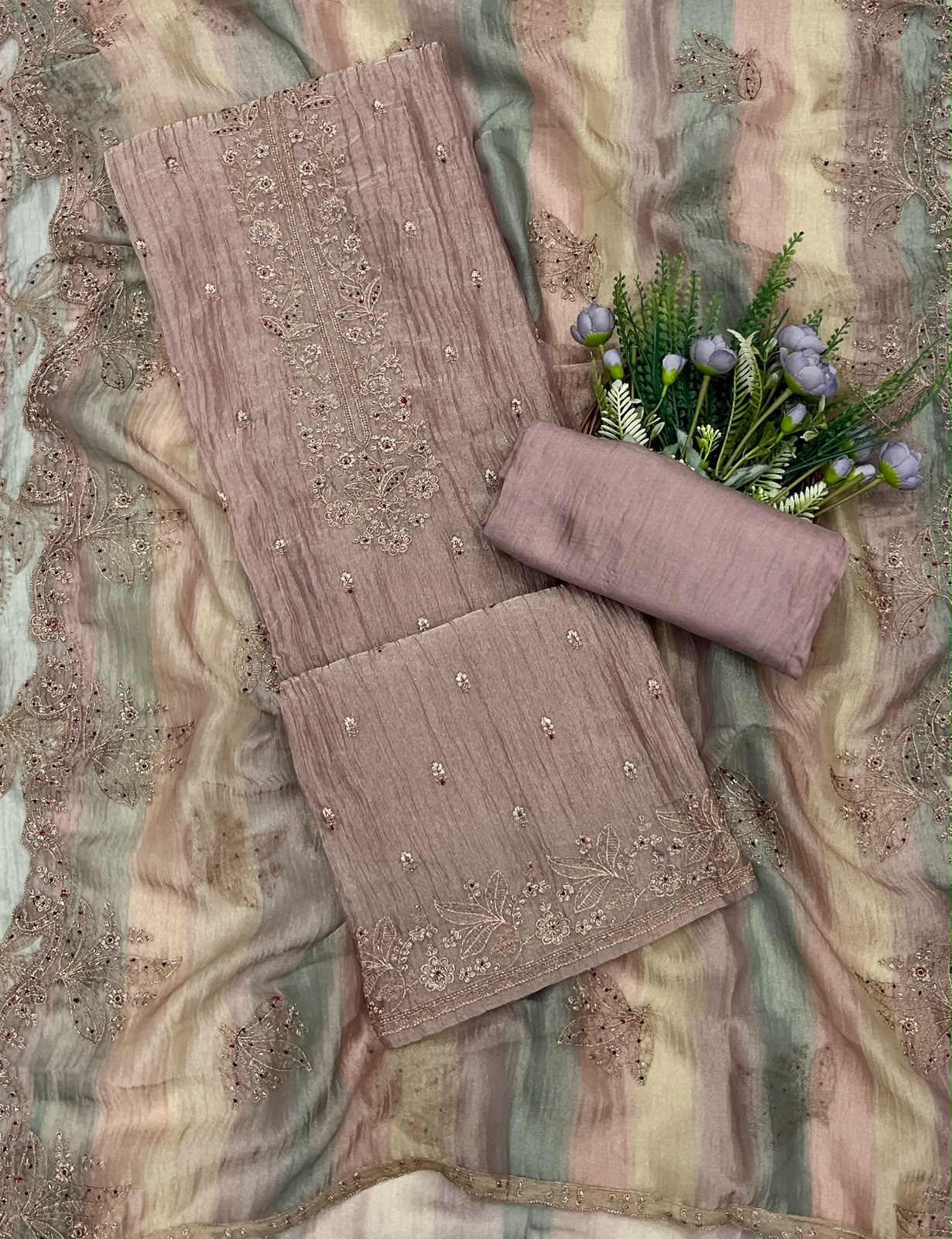 314C Crush Shimmer Dusty Pink Suit Fabric / CKC Banarasi Edit