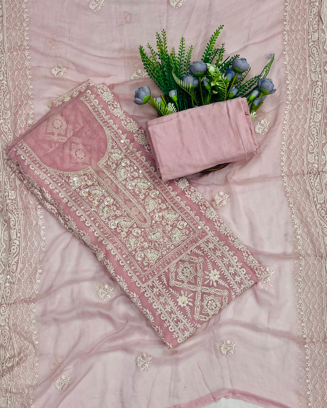 325C Lakhnavi Georgette Light Pink Suit Fabric/ CKC Lakhnavi Suits