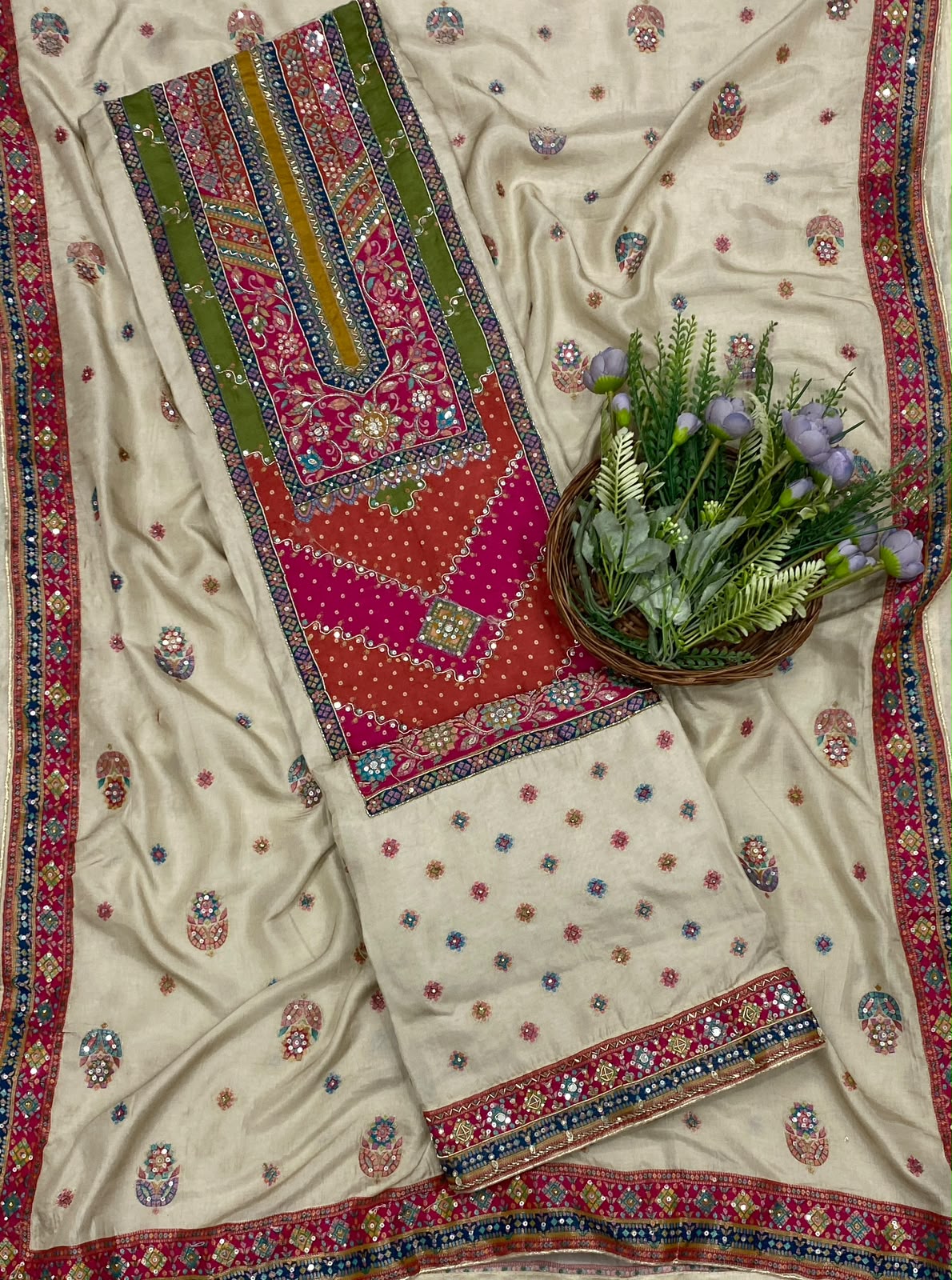 385C Dola Silk Cream Suit Fabric/ CKC Partywear Collection