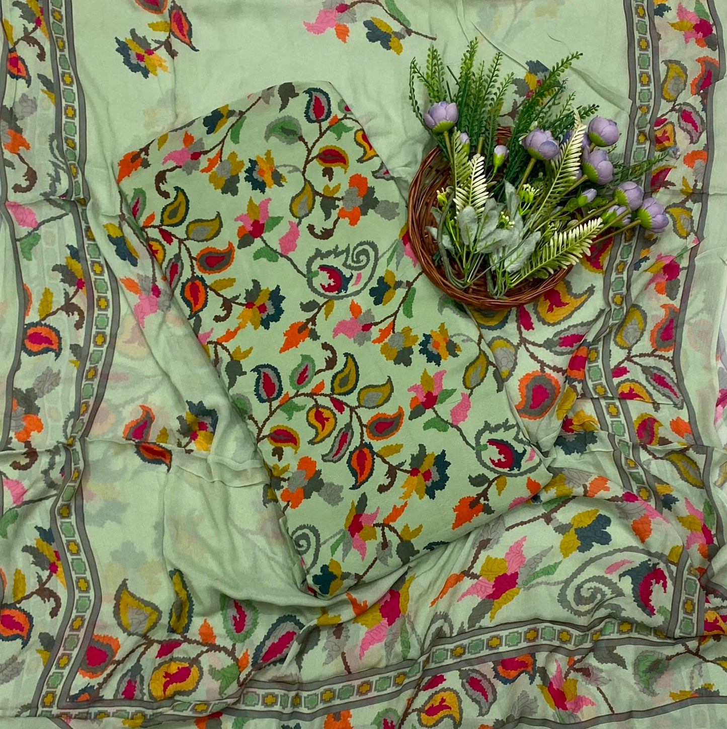 396C Crepe Light Green Suit Fabric / CKC Crepe Suits