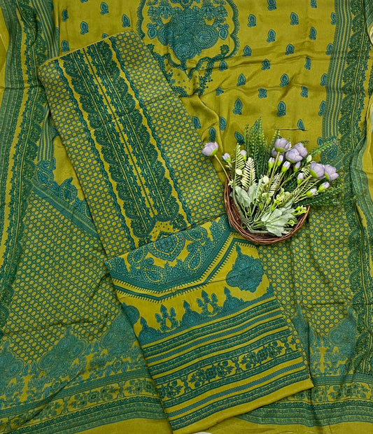 462C Crepe Green With Yellow Suit Fabric / CKC Crepe Suits