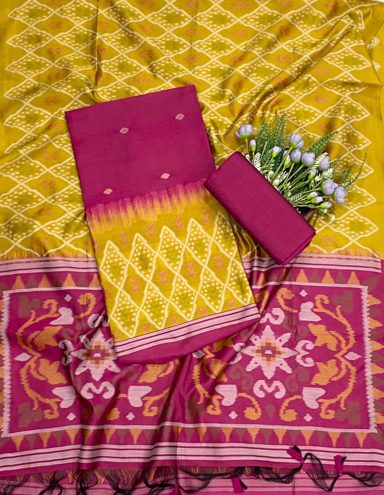 483C Jamdani Yellow With Majenta Suit Fabric / CKC Jamdani Suits