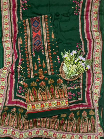 712C Crepe Dark Green Suit Fabric / CKC Crepe Suits