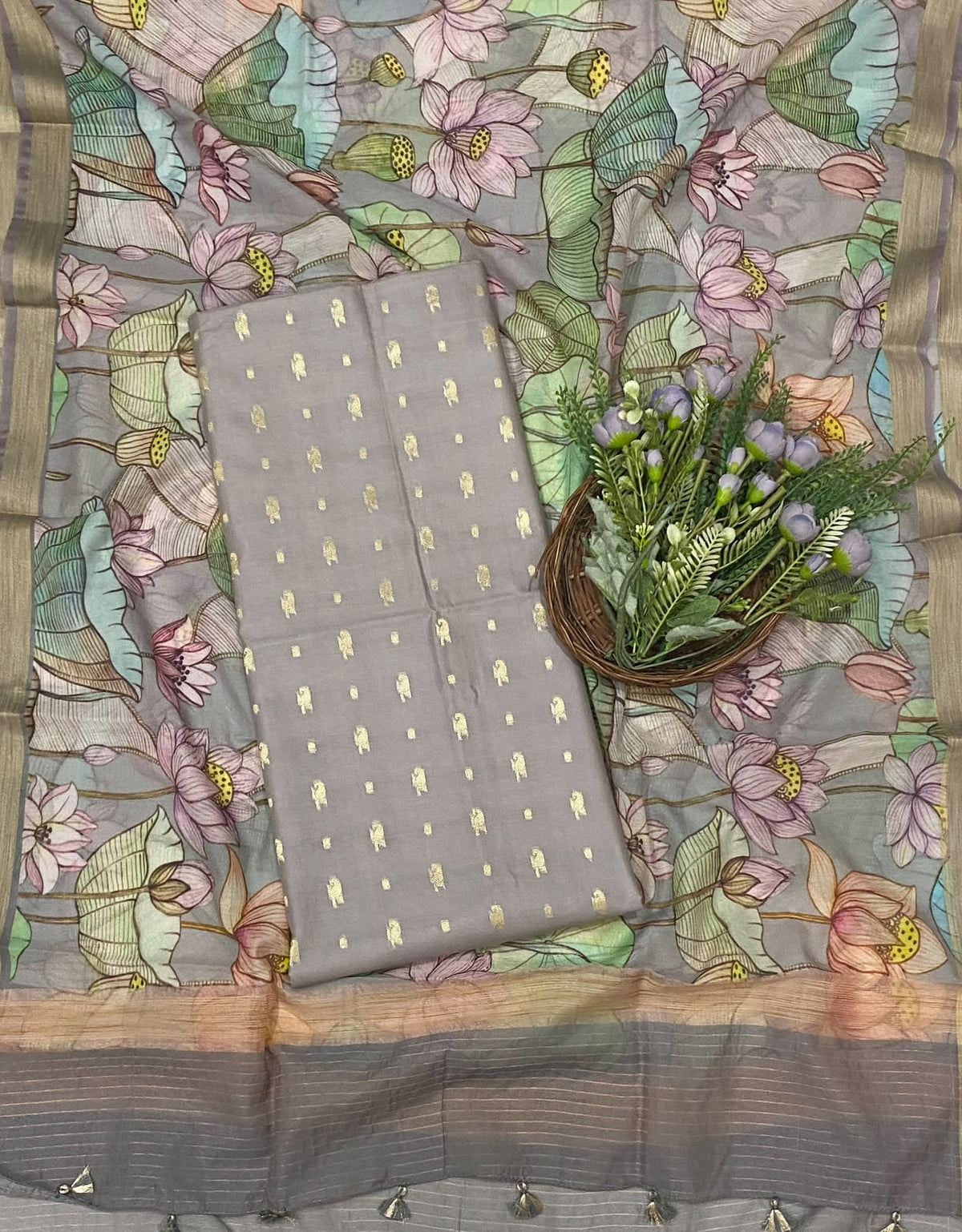 748C Mushrise Cotton Grey Suit Fabric / CKC Cotton Bazaar
