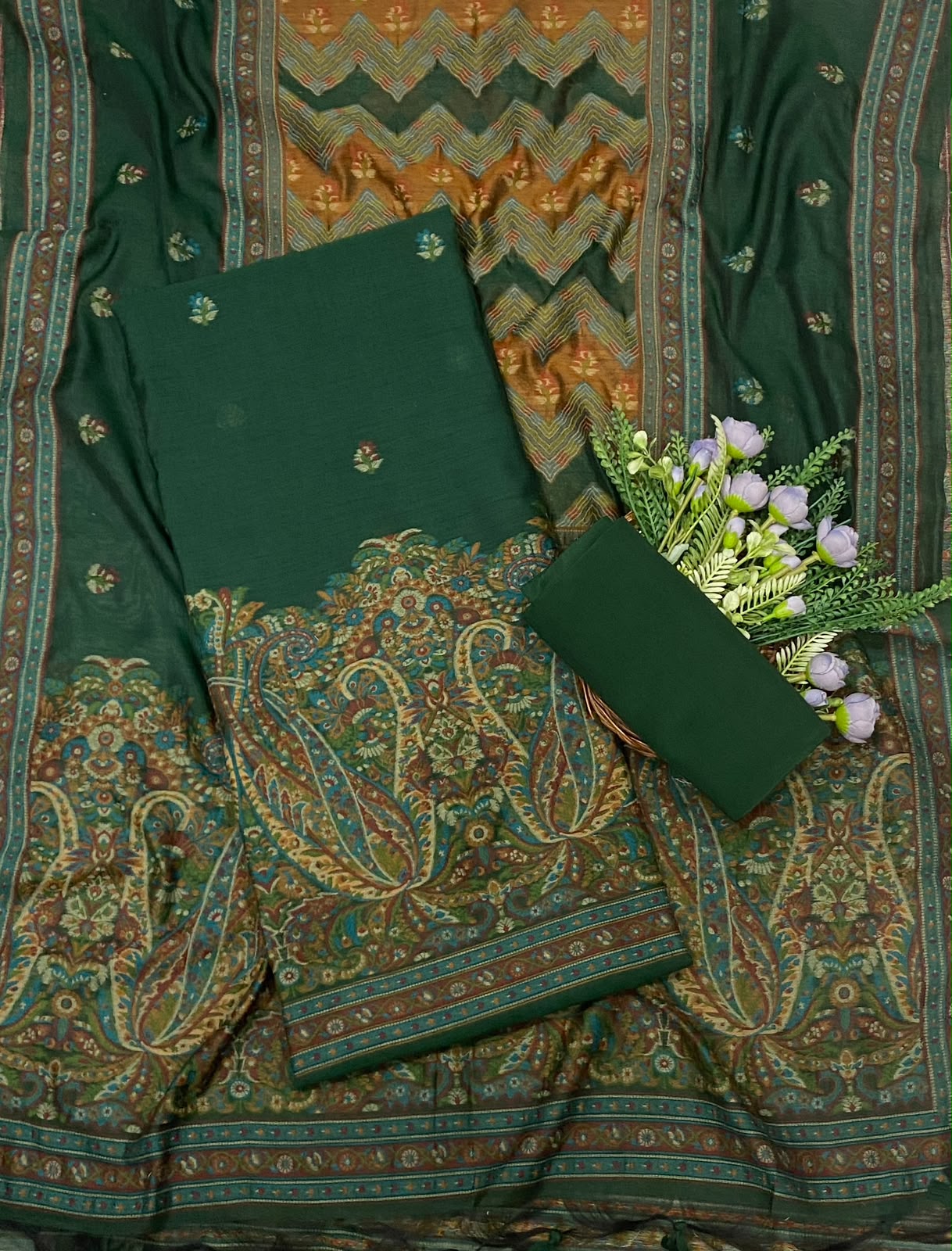 690C Jamdani Dark Green Suit Fabric / CKC Jamdani Suits