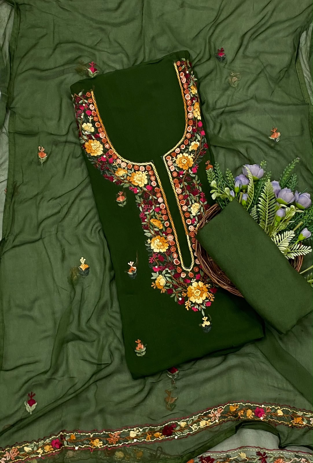 756C Georgette Green Suit Fabric / CKC Georgette Suits
