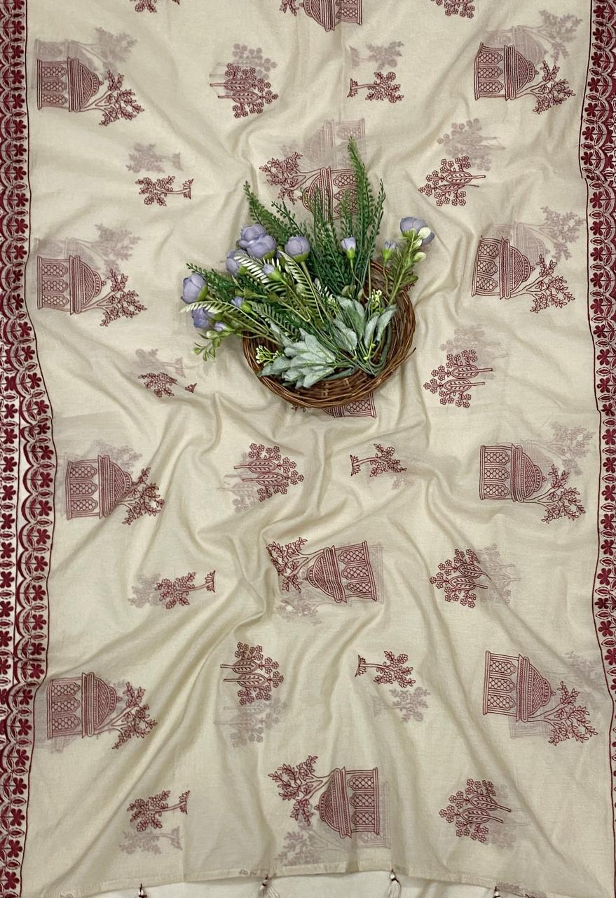 817C Mul Cotton Beige With Red Suit Fabric / CKC Mul Cotton