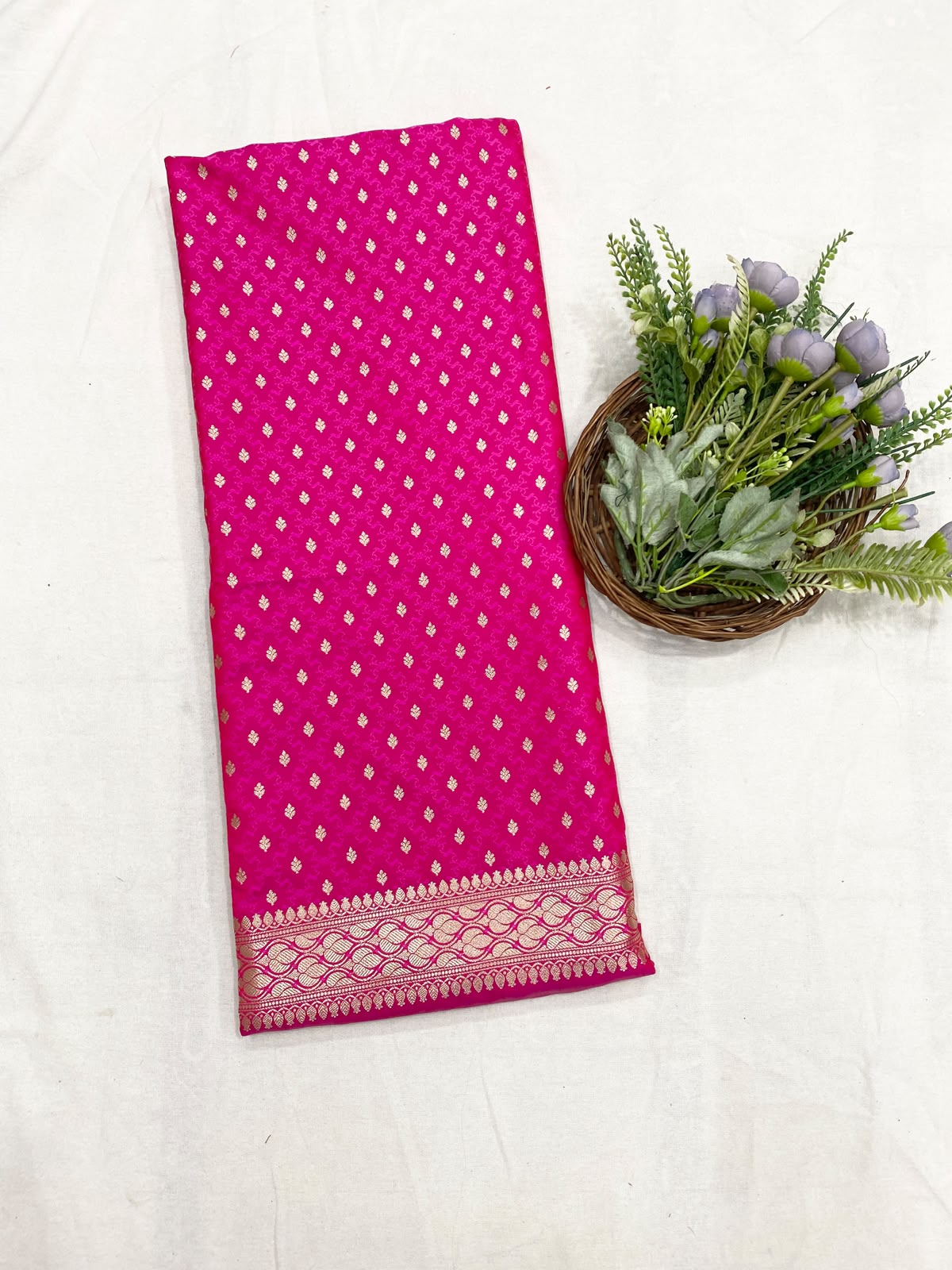 119D Banarasi Silk Dark Majenta Suit Fabric / CKC Banarasi Edit
