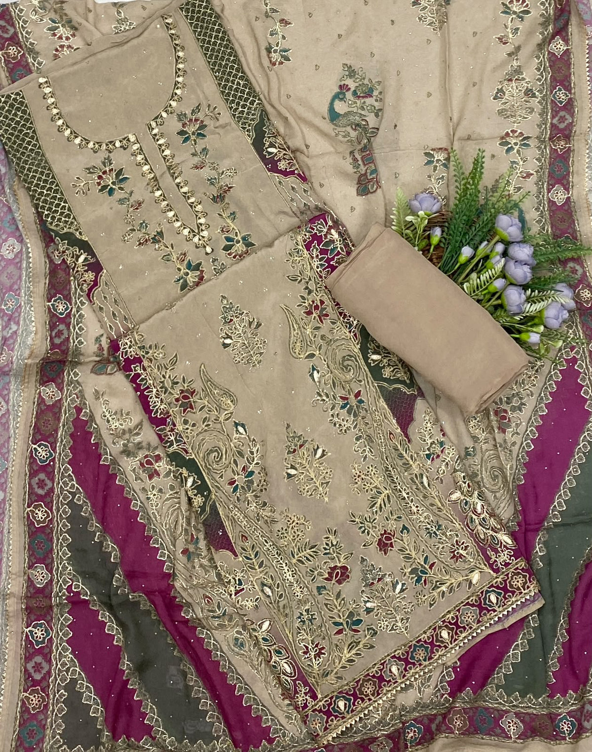 236D Crepe Beige Suit Fabric / CKC Crepe Suits