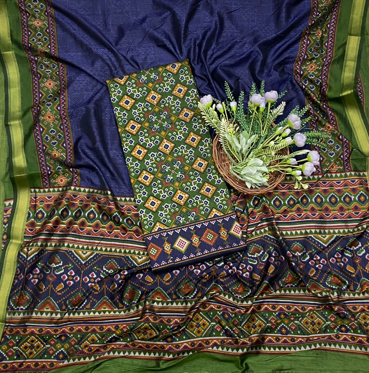 381D Patola Silk Green  Suit Fabric / CKC Patola Silk Suit