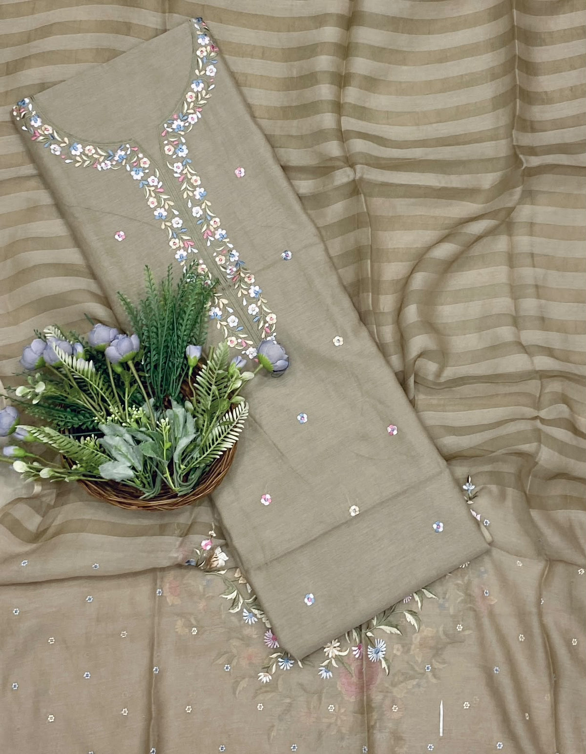 429D Pure Mul Cotton Beige Suit Fabric / CKC Mul Cotton
