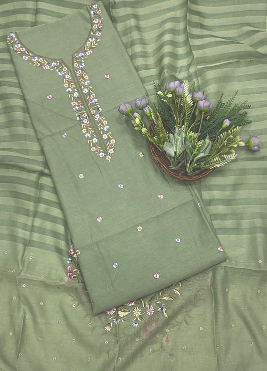 427D Pure Mul Cotton Green Suit Fabric / CKC Mul Cotton