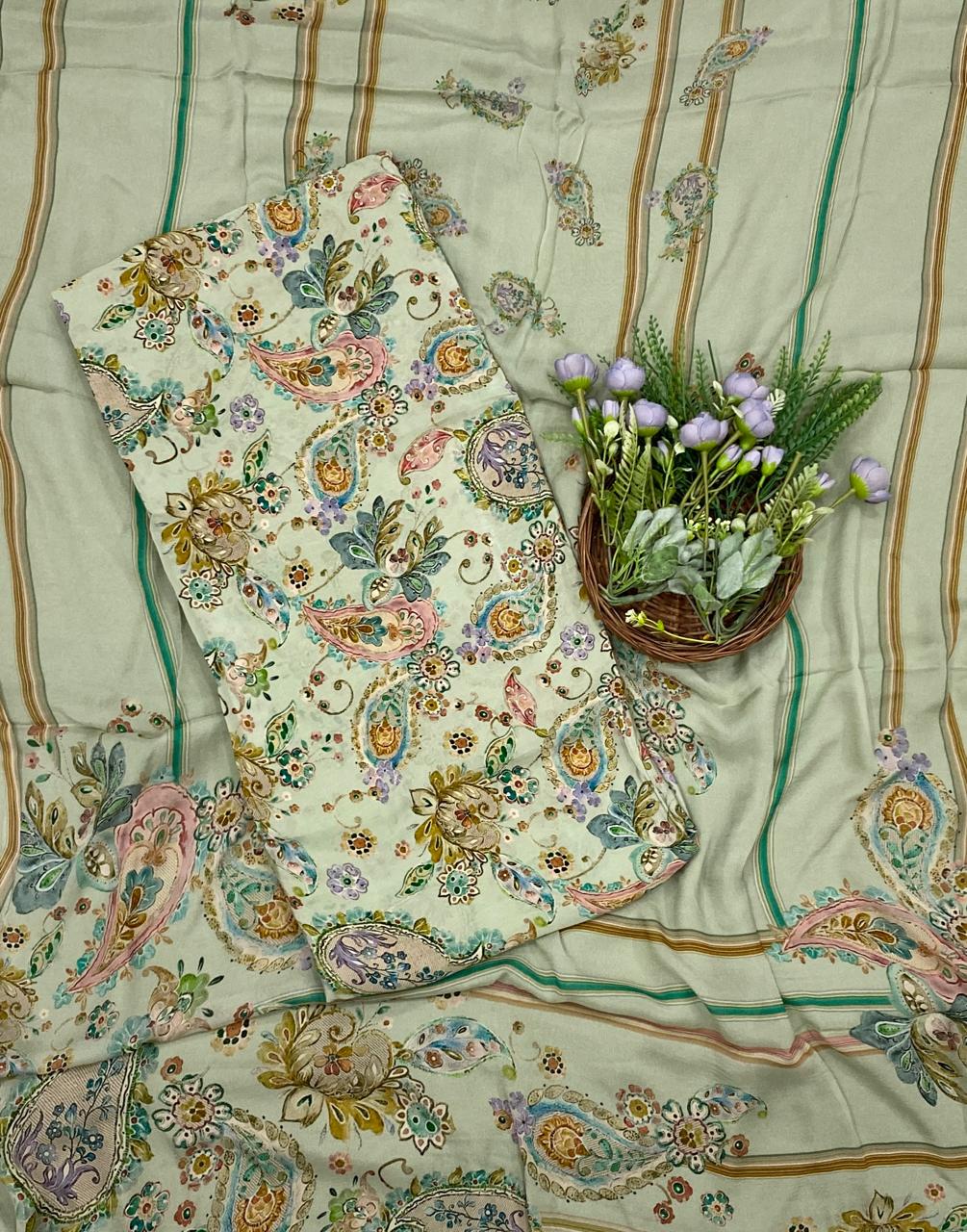 513D Crepe Pista Green Suit Fabric / CKC Crepe Suits