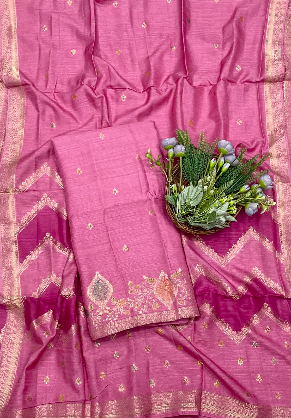 915D Banarasi Silk Pink Suit Fabric / CKC Banarasi Edit