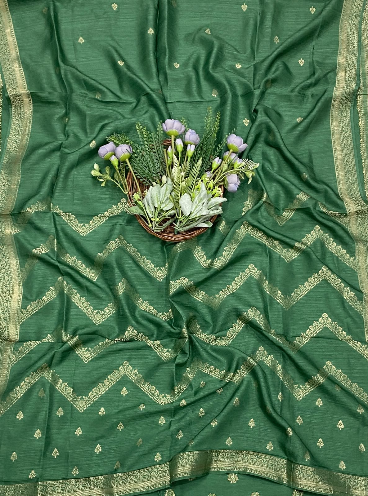 922D Banarasi Silk Dark Green Suit Fabric / CKC Banarasi Edit