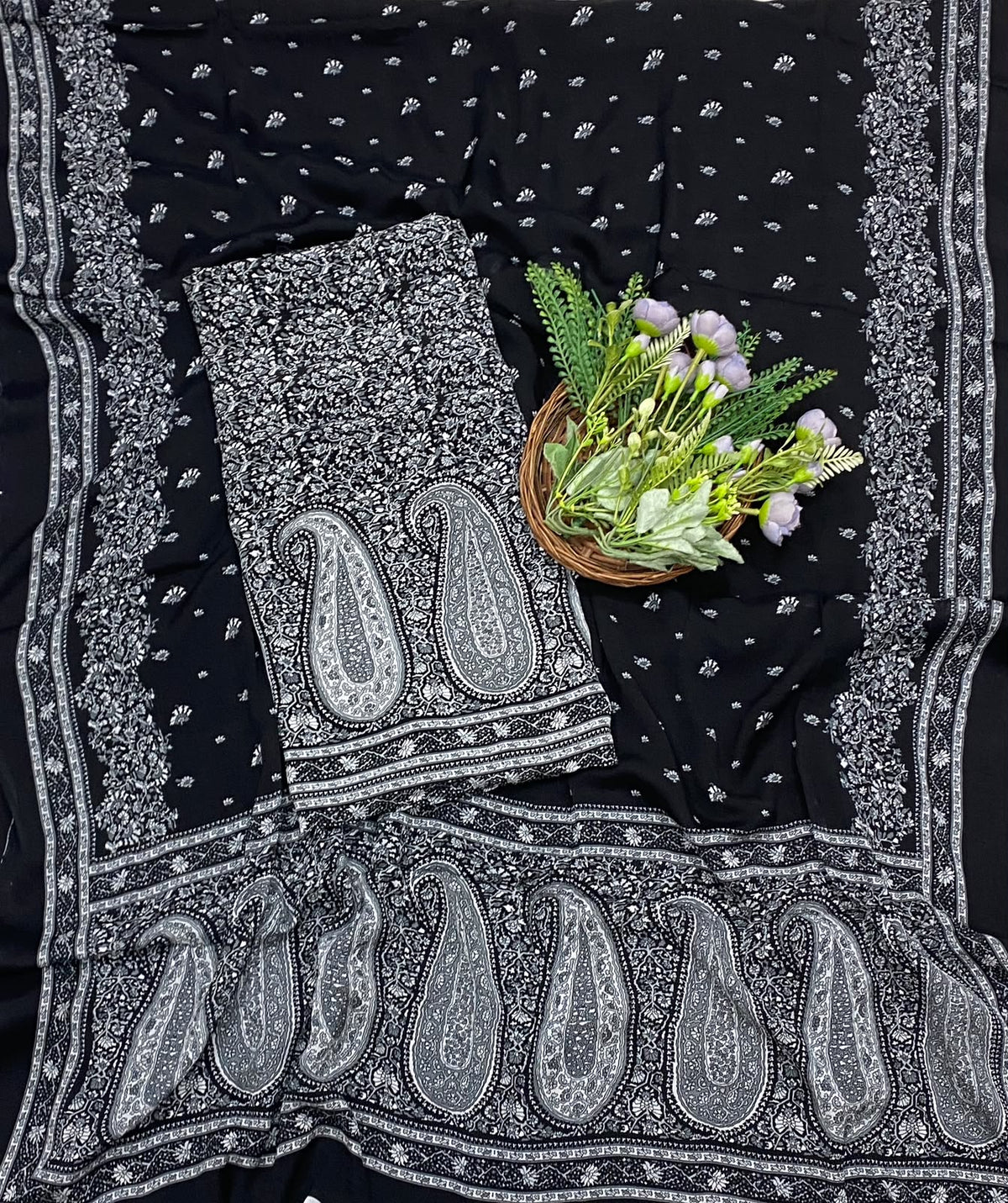 923D Crepe Black Suit Fabric / CKC Crepe Suits