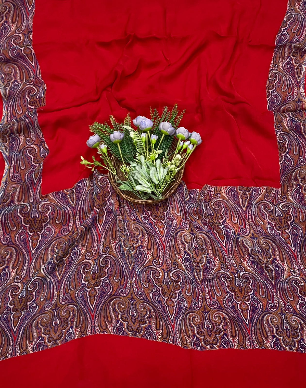931D Crepe Blue With Red Suit Fabric / CKC Crepe Suits